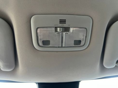 Used 2017 Toyota Corolla SE FWD image 57