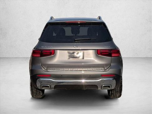 New 2026 Mercedes-Benz GLB 250 4MATIC image 7
