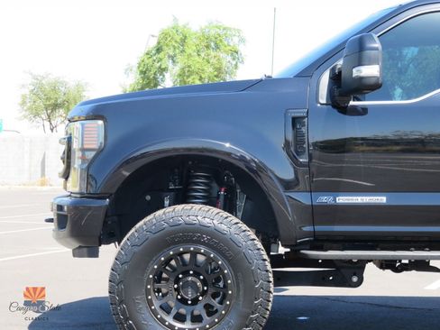 Used 2022 Ford F250 Lariat w/ Tremor Off-Road Package AWD/4WD image 17