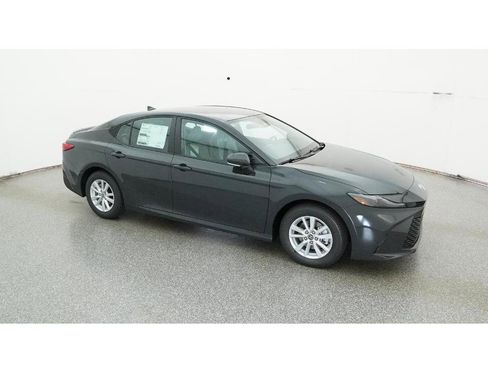 New 2026 Toyota Camry LE image 12