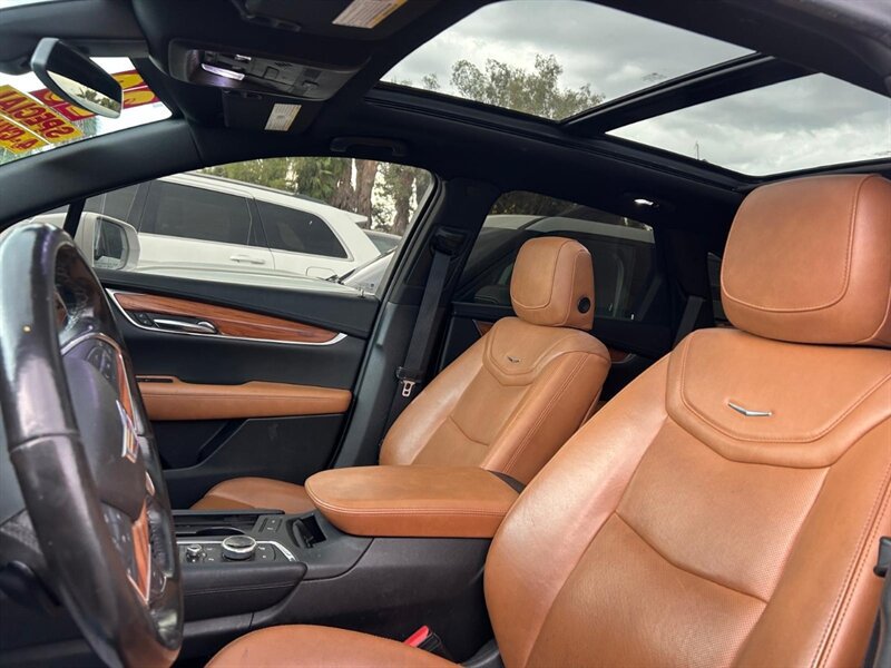 Used 2020 Cadillac XT5 Premium Luxury FWD image 15