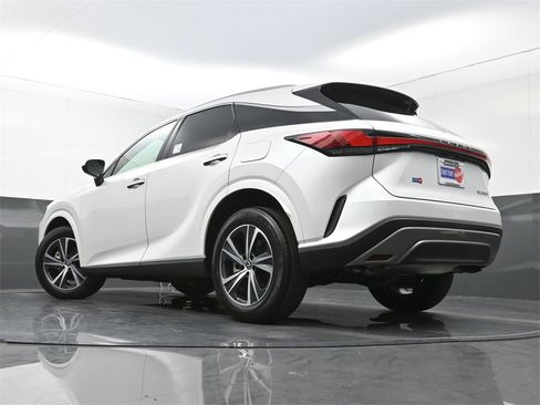 Used 2023 Lexus RX 350 Premium image 29