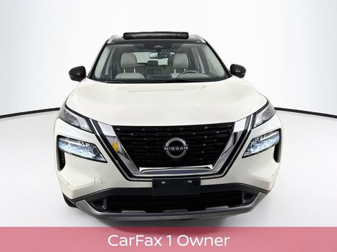 Used 2023 Nissan Rogue SL w/ SL Premium Package FWD image 3