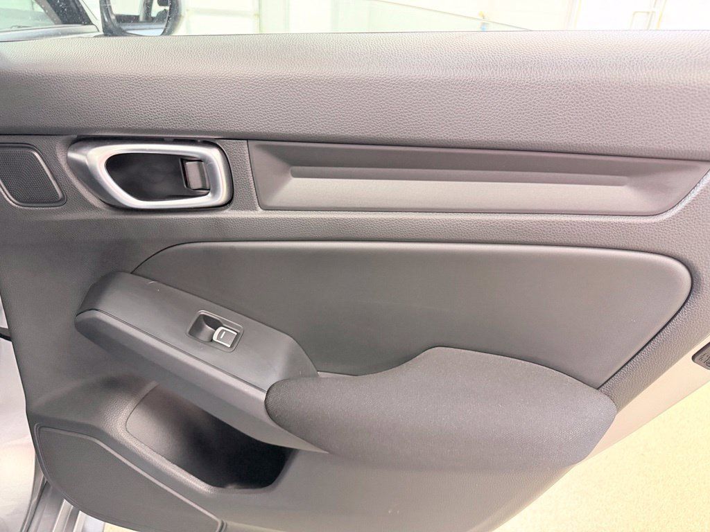 Used 2024 Honda Civic LX image 29