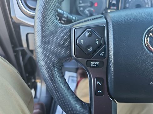 Used 2023 Toyota Tacoma TRD Sport image 13