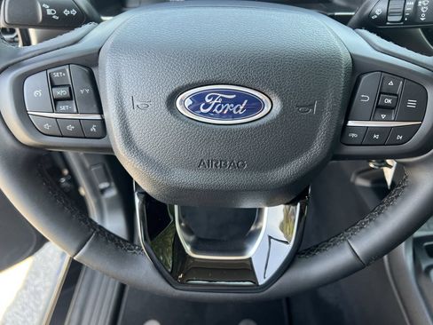 New 2025 Ford Ranger XLT w/ FX4 Off-Road Package AWD/4WD image 8