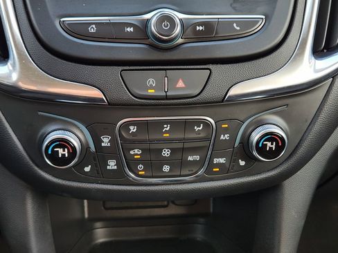 Used 2024 Chevrolet Equinox LT AWD/4WD image 15