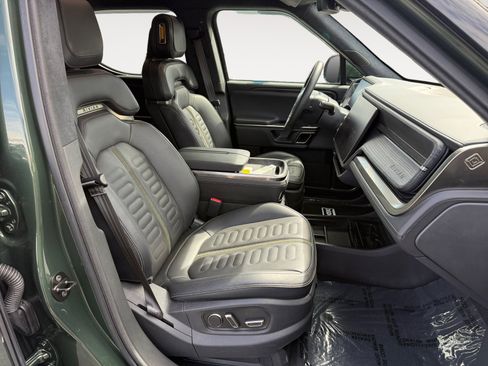 Used 2023 Rivian R1T Adventure AWD/4WD image 19