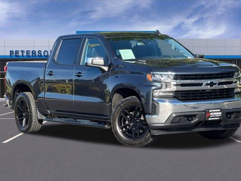 Used 2021 Chevrolet Silverado 1500 LT w/ Z71 Off-Road Package AWD/4WD image 2