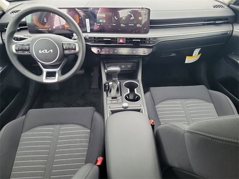 New 2026 Kia K5 LXS image 15