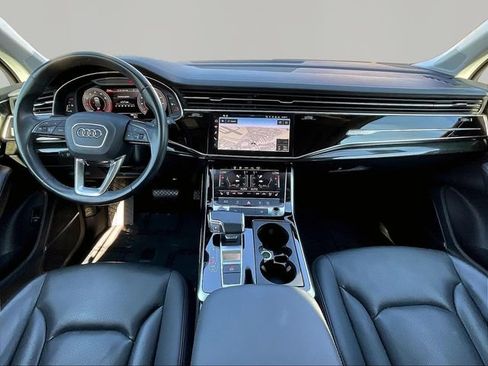 Used 2023 Audi Q7 2.0T Premium Plus w/ Premium Plus Package AWD/4WD image 9