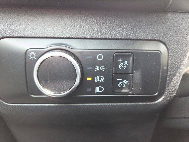 Certified 2025 Ford Escape ST-Line FWD image 34