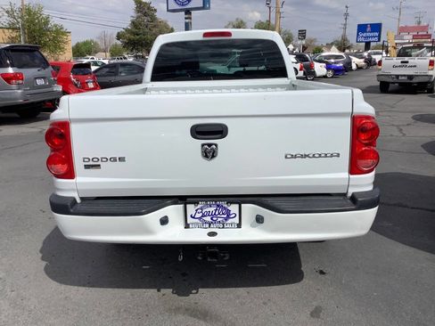 Used 2010 Dodge Dakota ST w/ Extra Security Group AWD/4WD image 11