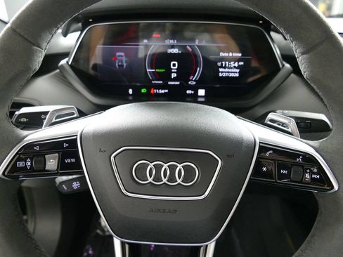 Used 2022 Audi e-tron GT Prestige w/ Prestige Package AWD/4WD image 16