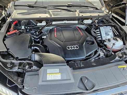 Used 2023 Audi SQ5 Prestige image 26