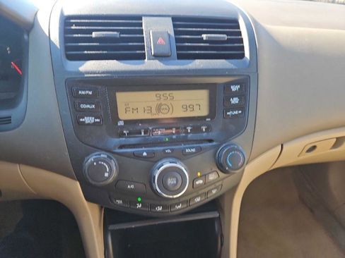Used 2003 Honda Accord LX image 25