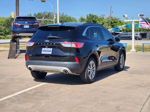 Used 2022 Ford Escape SEL FWD image 7