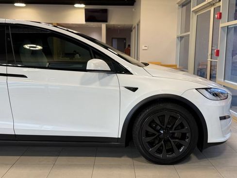 Used 2022 Tesla Model X Plaid AWD/4WD image 17
