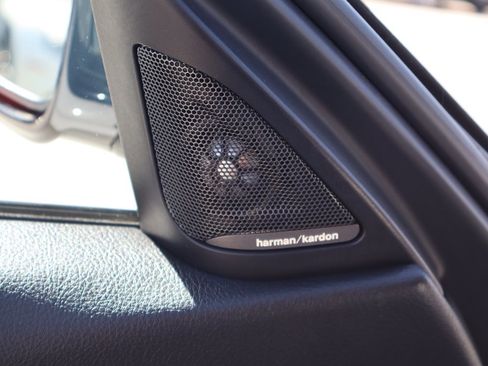 Used 2016 BMW 340i xDrive Sedan image 35