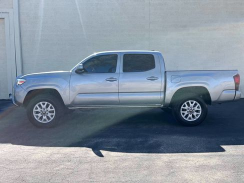 Used 2021 Toyota Tacoma SR image 2