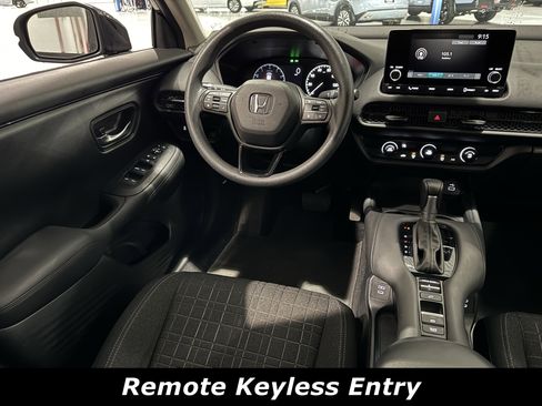 Used 2024 Honda HR-V LX image 4