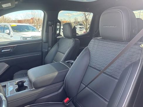 New 2025 GMC Sierra EV Denali image 18