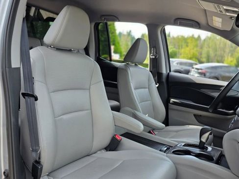 Used 2017 Honda Ridgeline RTL-T image 25