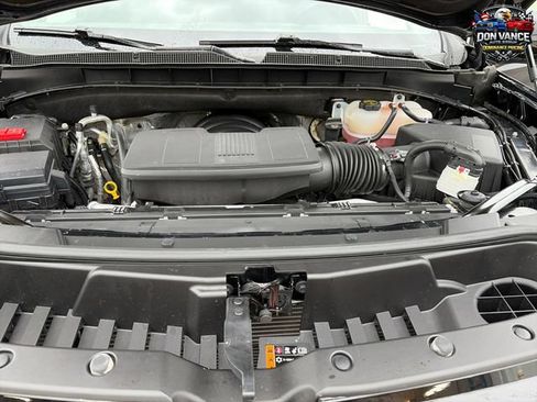 Used 2026 Chevrolet Tahoe LT RWD image 22