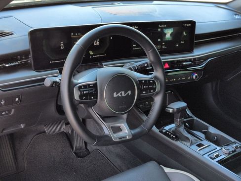 Used 2025 Kia K5 GT-Line image 10