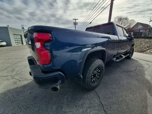 Used 2022 Chevrolet Silverado 2500 LT w/ Z71 Sport Edition image 8
