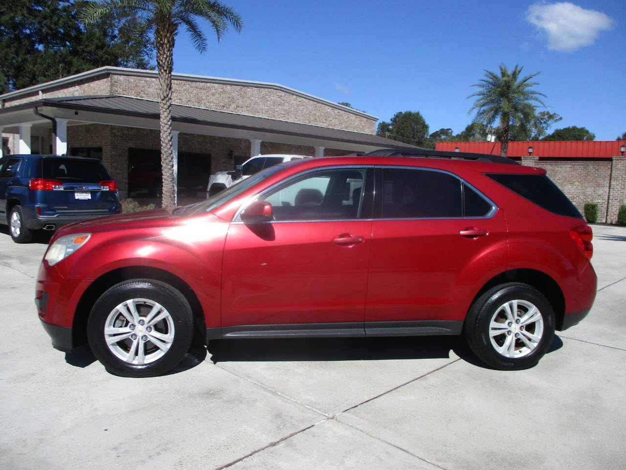 Used 2015 Chevrolet Equinox LT w/ Driver Convenience Package FWD image 1
