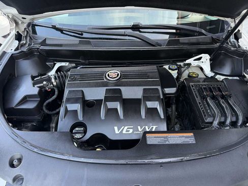 Used 2015 Cadillac SRX Performance w/ Trailering Package FWD image 16
