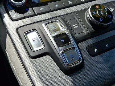 Used 2025 Hyundai Palisade Limited AWD/4WD image 15