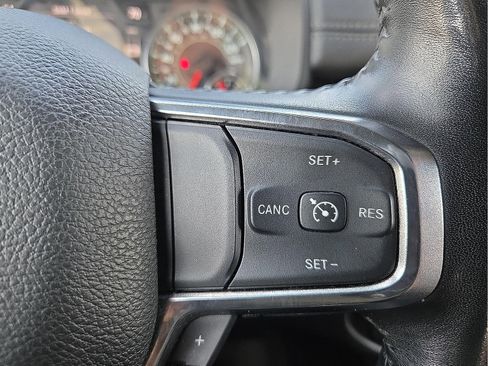 Used 2024 RAM 1500 Laramie image 18
