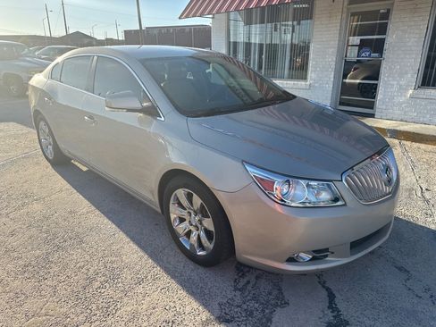 Used 2011 Buick LaCrosse CXL w/ Driver Confidence Package image 2
