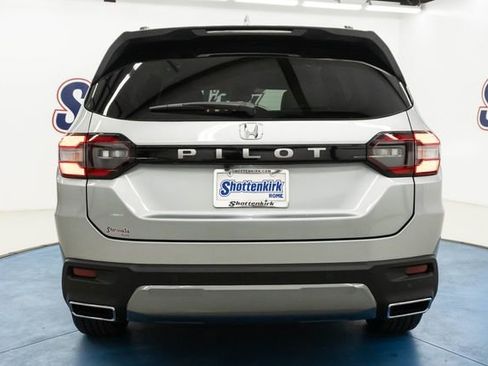 New 2026 Honda Pilot EX-L image 6