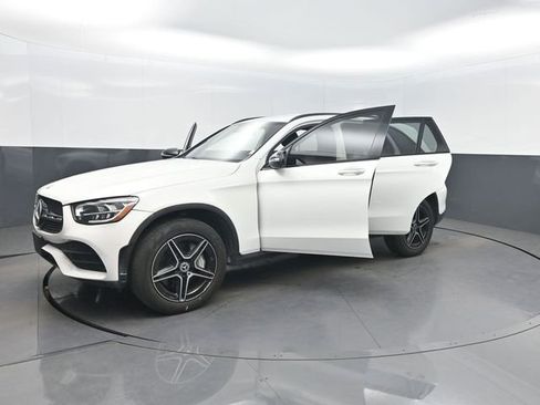 Used 2022 Mercedes-Benz GLC 300 4MATIC image 36