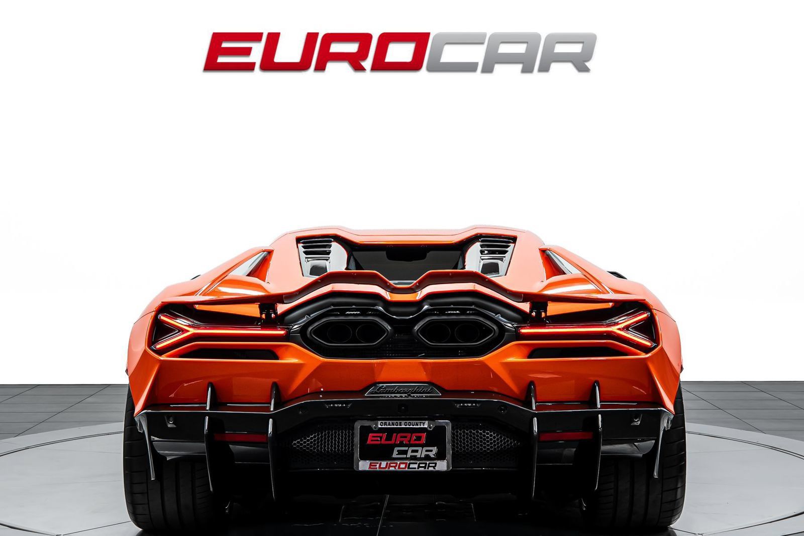 Used 2024 Lamborghini Revuelto AWD/4WD image 4