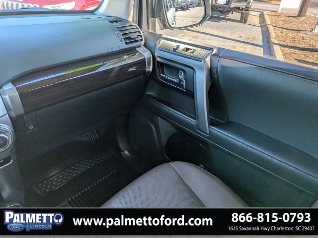 Used 2024 Toyota 4Runner Limited AWD/4WD image 15