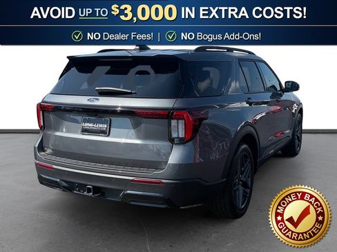 Used 2025 Ford Explorer ST-Line w/ Premium Package RWD image 7