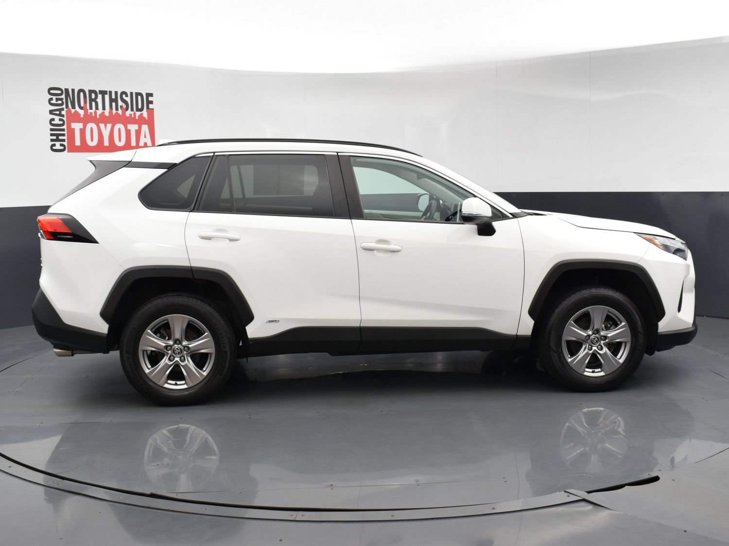 Used 2023 Toyota RAV4 XLE w/ XLE Grade Weather Package AWD/4WD image 5
