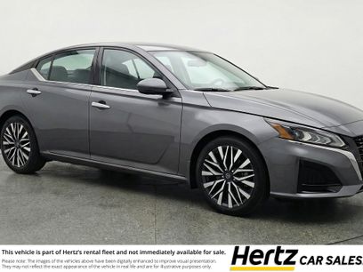 Used 2025 Nissan Altima 2.5 SV