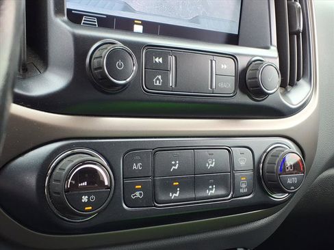 Used 2019 Chevrolet Colorado Z71 image 15