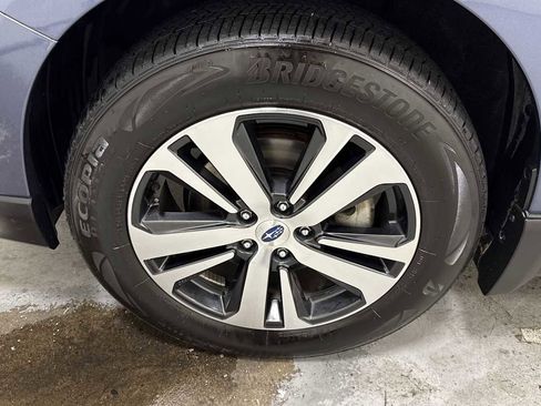 Used 2018 Subaru Outback 2.5i Limited image 10