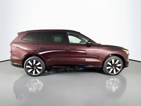 New 2025 Volvo EX90 Plus image 8