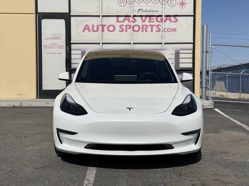 Used 2023 Tesla Model 3 Standard Range RWD image 3