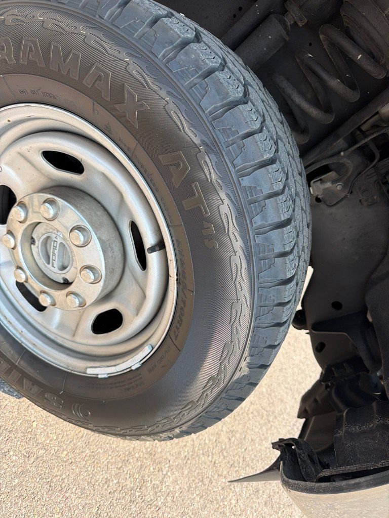 Used 2015 Ford F250 XL w/ XL Value Package AWD/4WD image 6