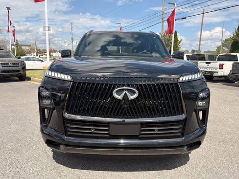Used 2025 INFINITI QX80 Autograph image 8