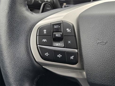 Certified 2020 Ford Explorer Limited w/ Class III Trailer Tow Package image 19