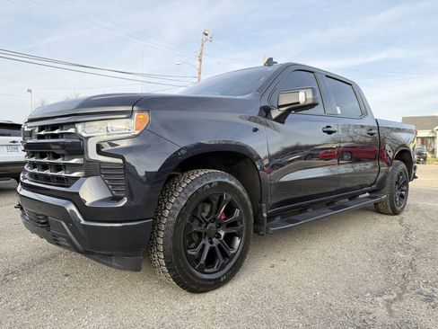 Used 2023 Chevrolet Silverado 1500 LTZ w/ LTZ Premium Package image 2